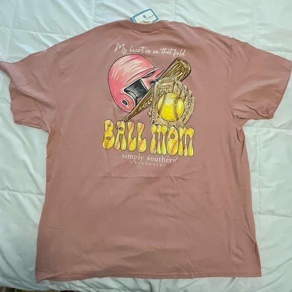 Simply Southern Tops - Simply Southern TShirt. Size S. “My heart is on that field” Ball Mom